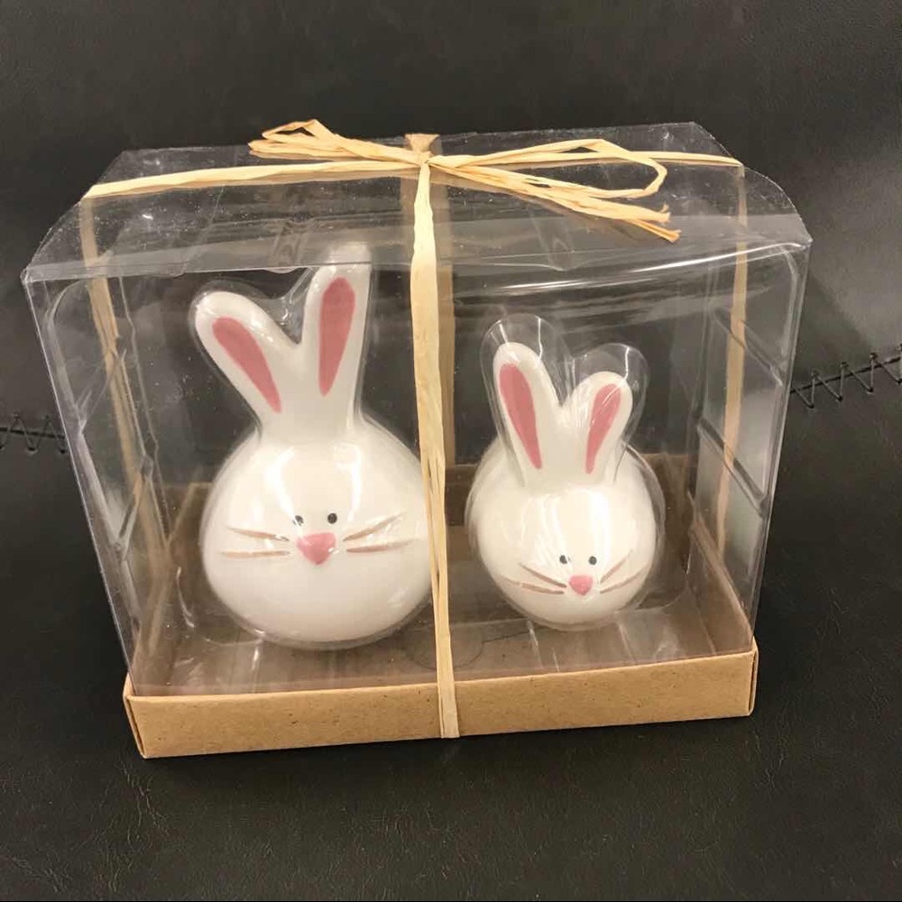 Tag Easter Bunny Salt & Pepper Shakers